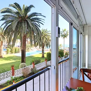 2 Bedroom In With Pool And Seaview Apartment